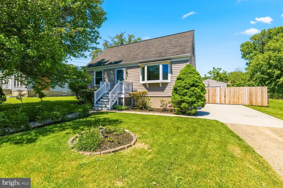 9704 Oakdale Ave, Parkville, MD 21234 - #1