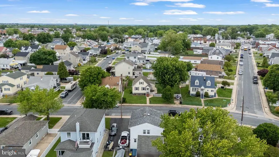 402 Bayside Dr, Baltimore, MD 21222 - #3