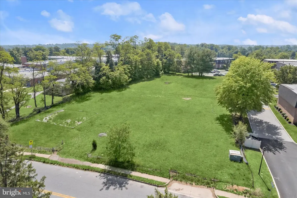 3925 Rolling Rd, Baltimore, MD 21208 - #1