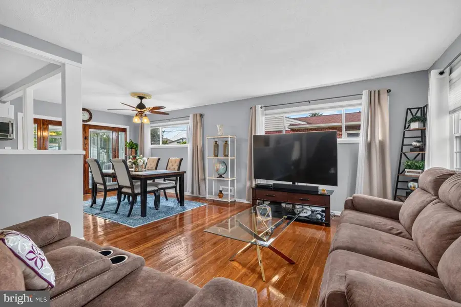 1011 Marksworth Rd, Catonsville, MD 21228 - #3