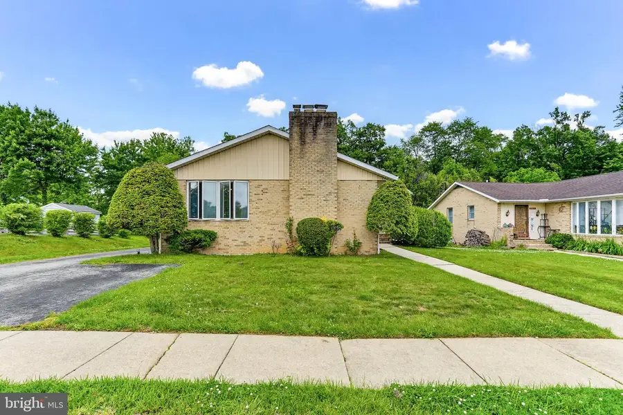 9301 Gardenia Rd, Baltimore, MD 21236 - #2