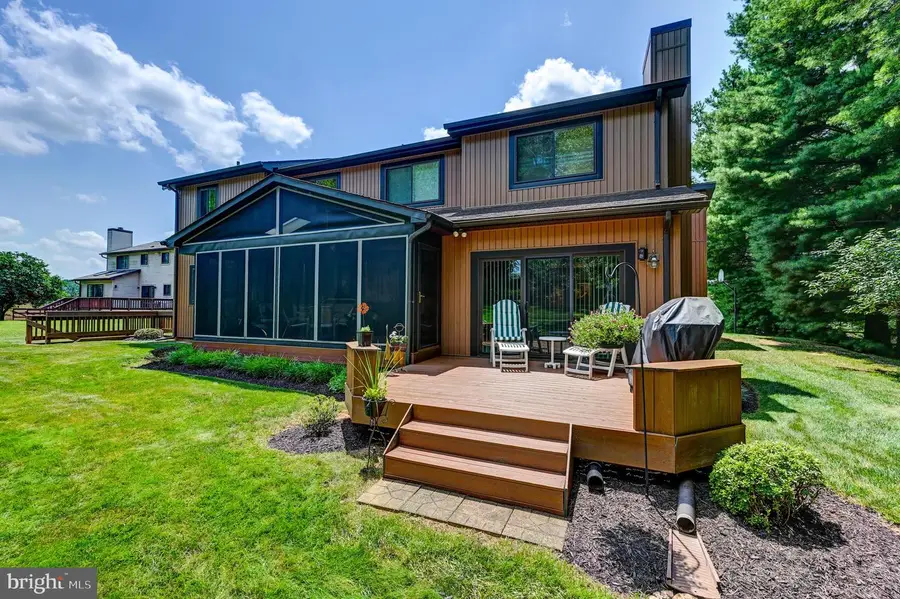 2 Spruce Ct, Owings Mills, MD 21117 - #2