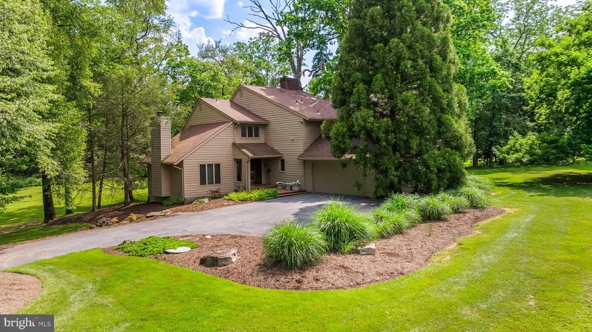 11904 Ridge Valley Dr, Owings Mills, MD 21117 - #1