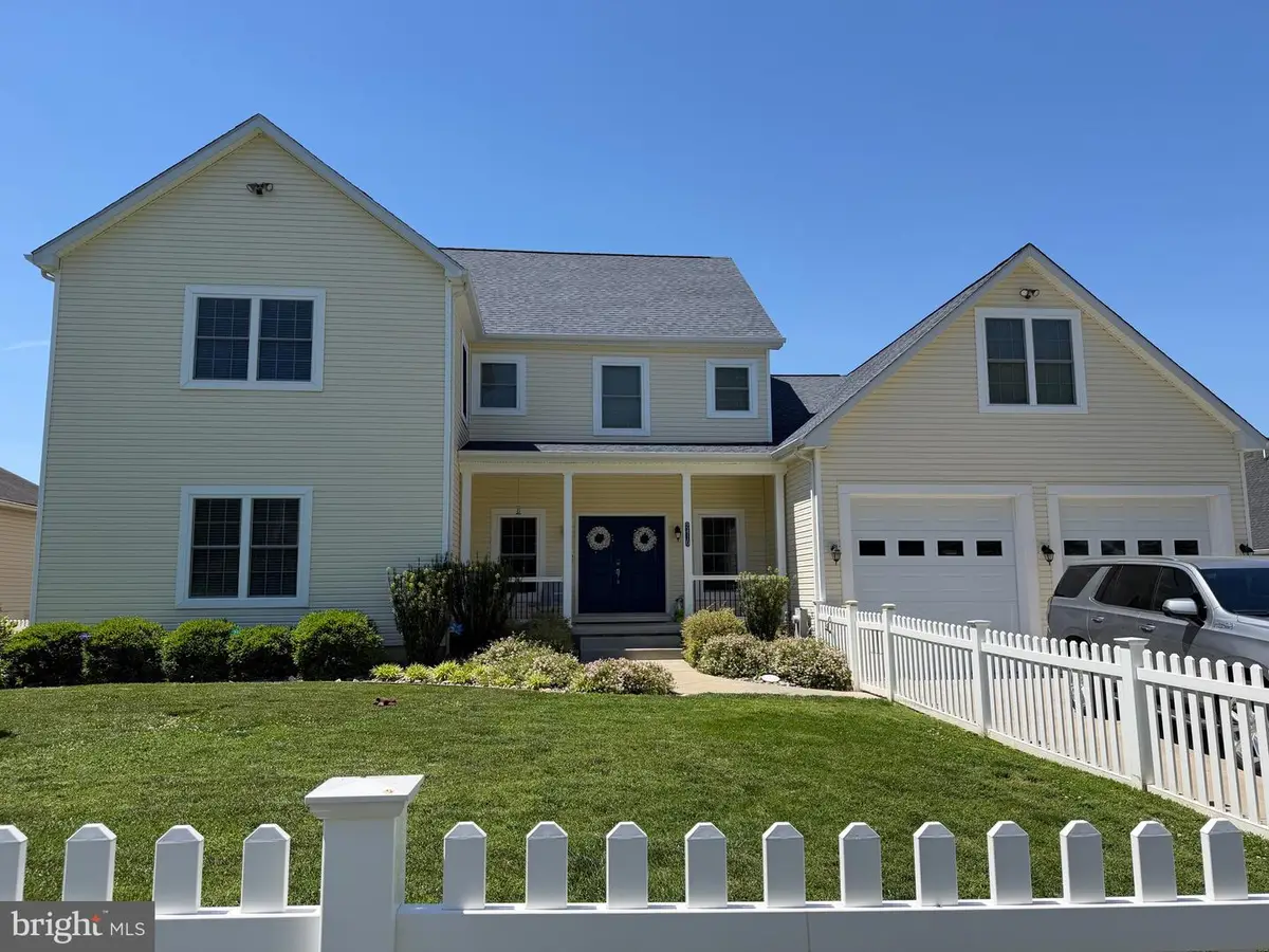 2410 East Ave, Baltimore, MD 21219 - #1