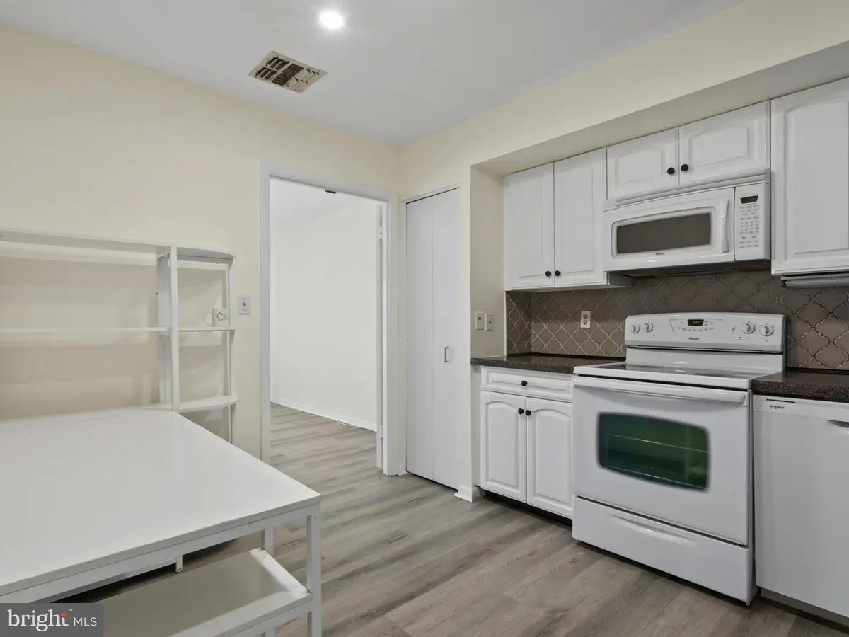2 High Stepper Ct #505, Pikesville, MD 21208 - #1