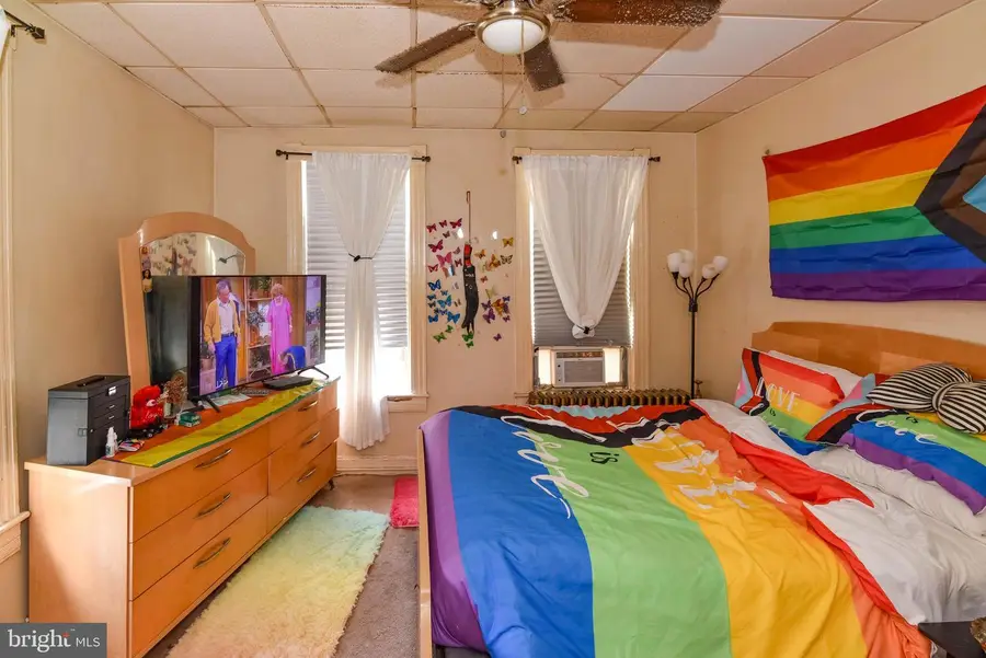 10 & 14 E Overlea Ave, Baltimore, MD 21206 - #3