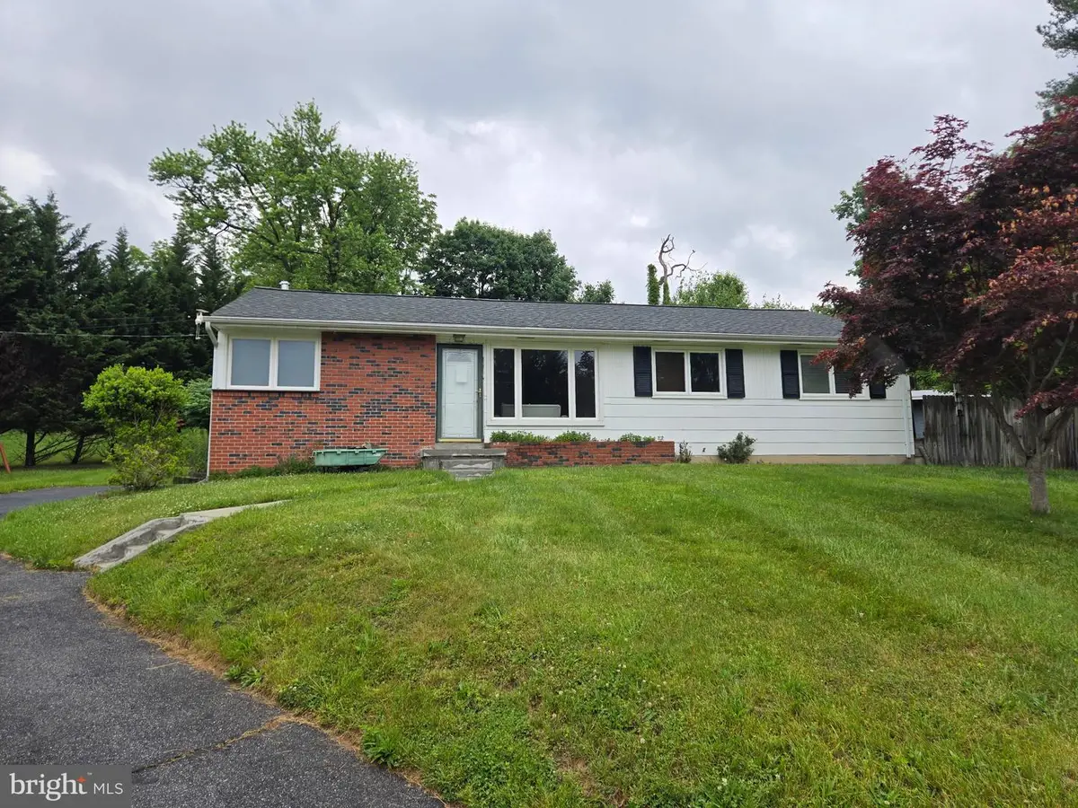 10 Harmon Rd, Owings Mills, MD 21117 - #1