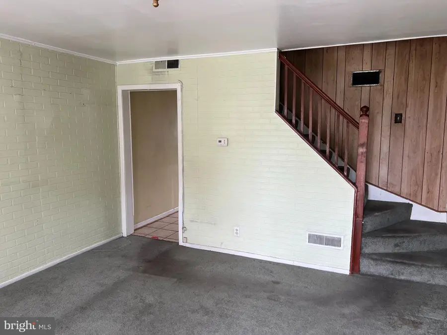 126 Sollers Point Rd, Baltimore, MD 21222 - #2