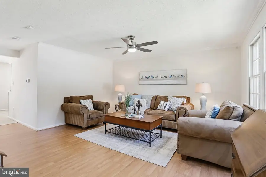 17 Wensley Dale Ct, Owings Mills, MD 21117 - #3