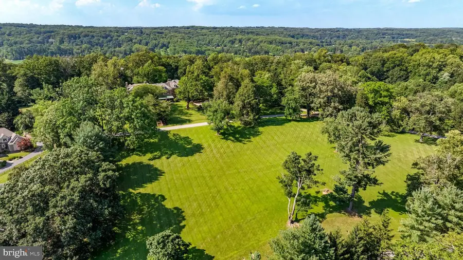 10 Merry Hill Ct, Pikesville, MD 21208 - #2