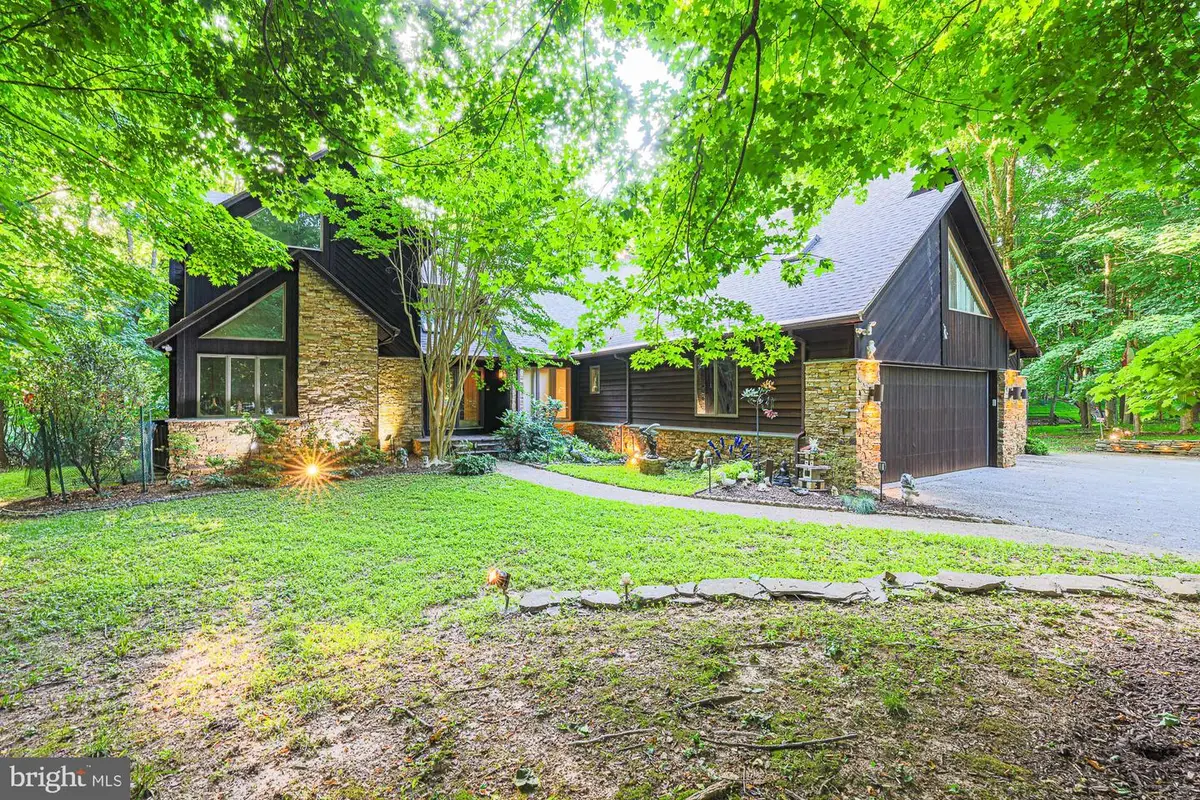17 Montvieu Ct, Cockeysville, MD 21030 - #1