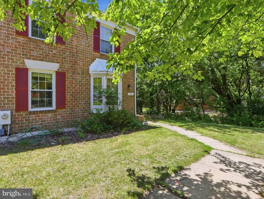 13 Courtwood Dr, Pikesville, MD 21208 - #2