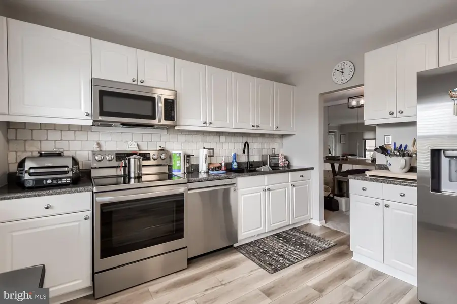 8 Juliet Ln #304, Nottingham, MD 21236 - #3
