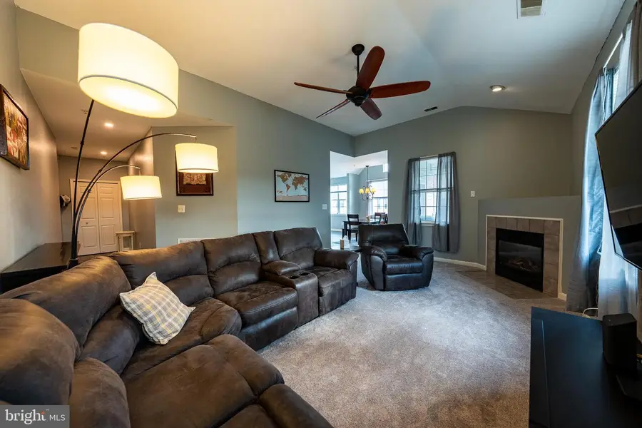 5000 Hollington Dr #301, Owings Mills, MD 21117 - #2