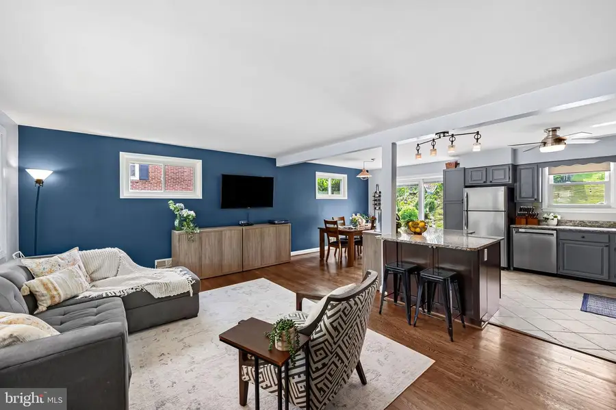 205 Brookside Dr, Baltimore, MD 21228 - #3