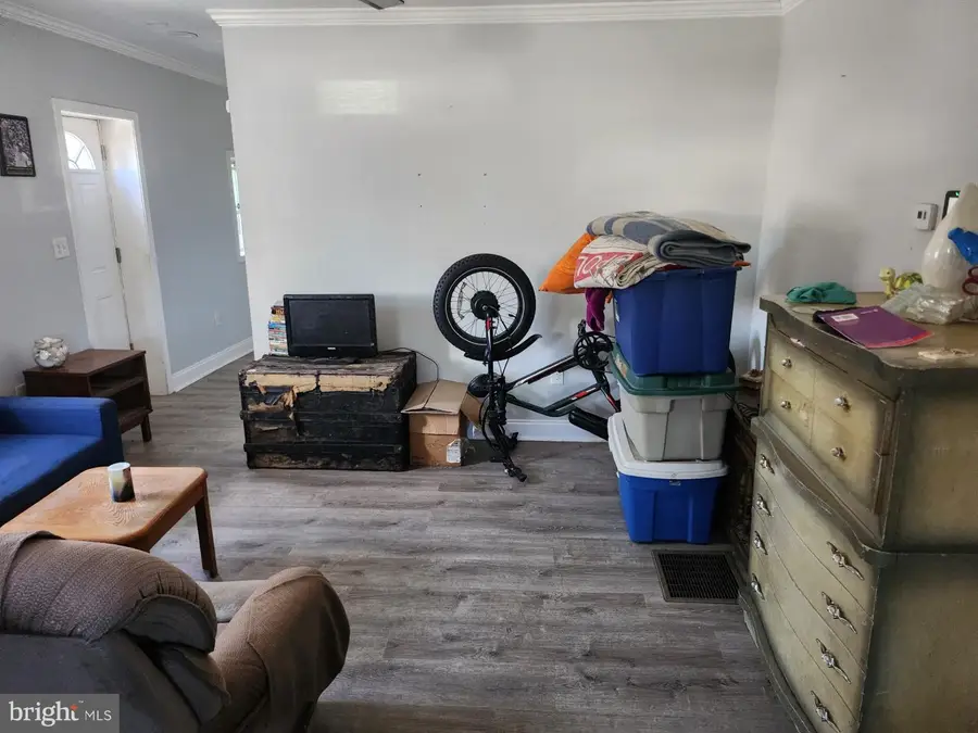 201 Mace Ave, Essex, MD 21221 - #3