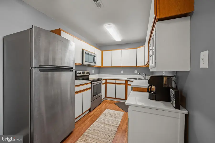 3 Ginford Pl #204, Baltimore, MD 21228 - #2