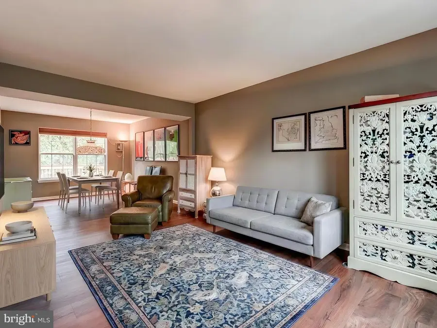 24 Bellinger Ct, Reisterstown, MD 21136 - #2