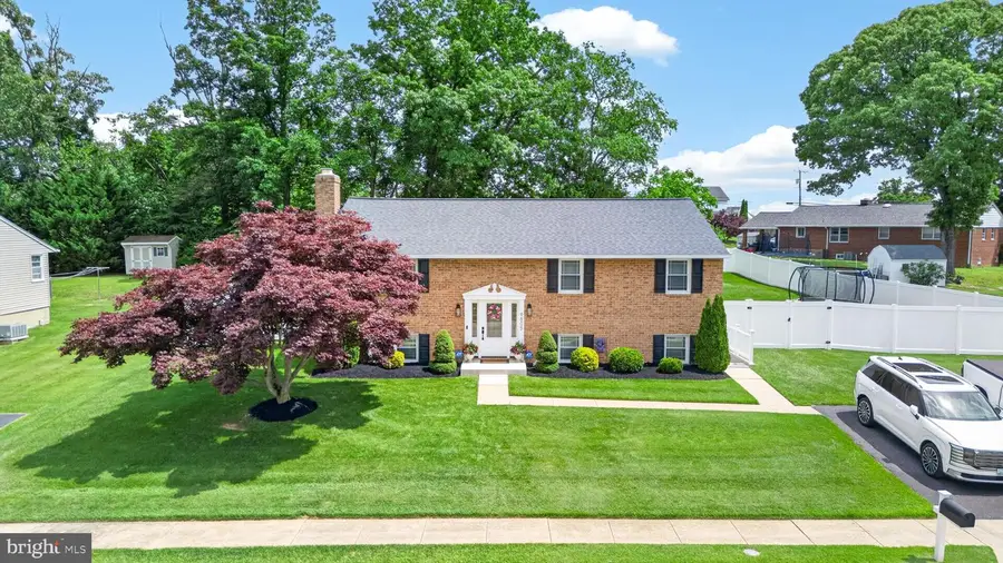 9805 Forge Park Rd, Perry Hall, MD 21128 - #2