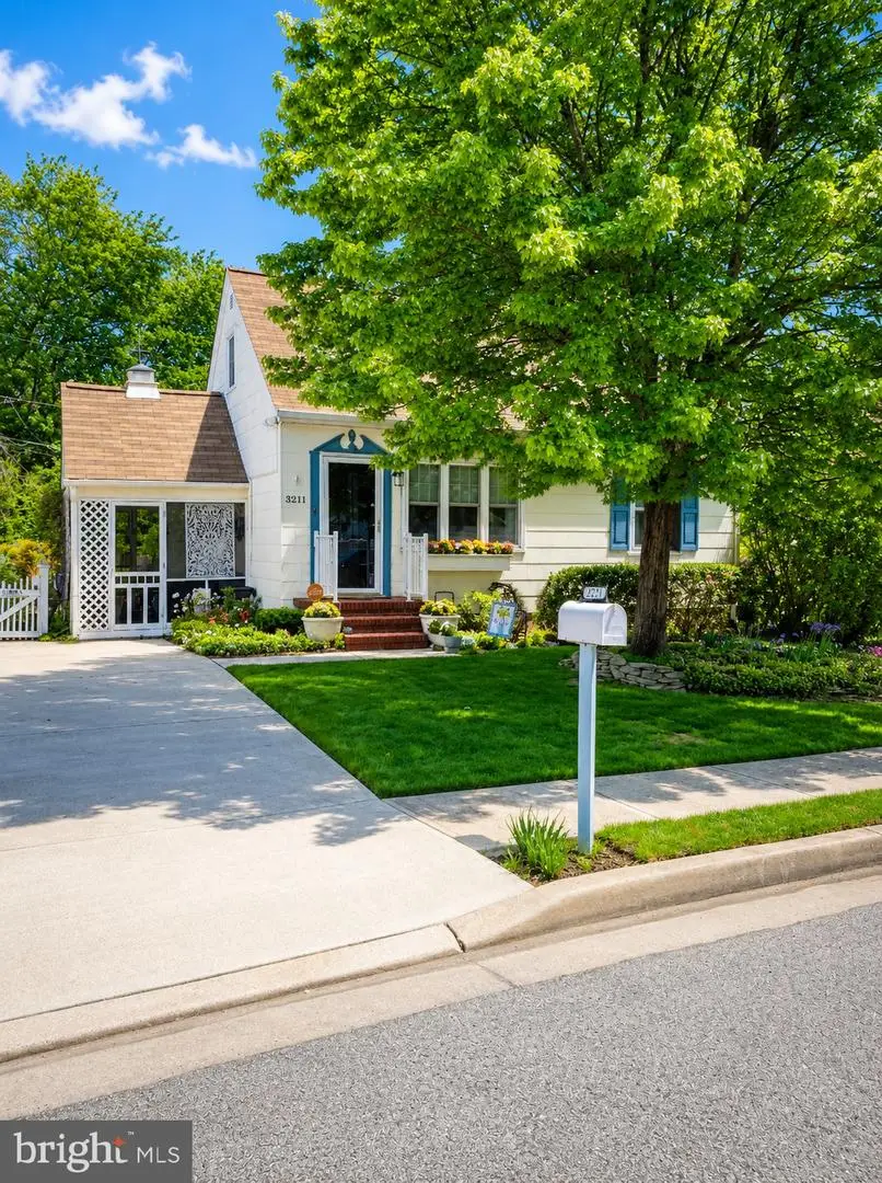 3211 Bryant Ave, Baltimore, MD 21227 - #1
