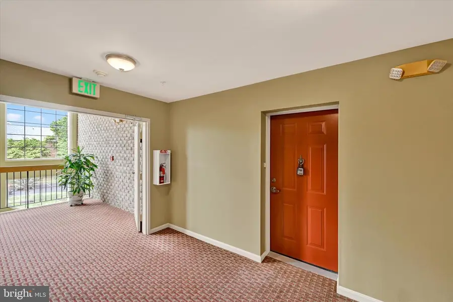 510 Limerick Cir #301, Lutherville Timonium, MD 21093 - #2