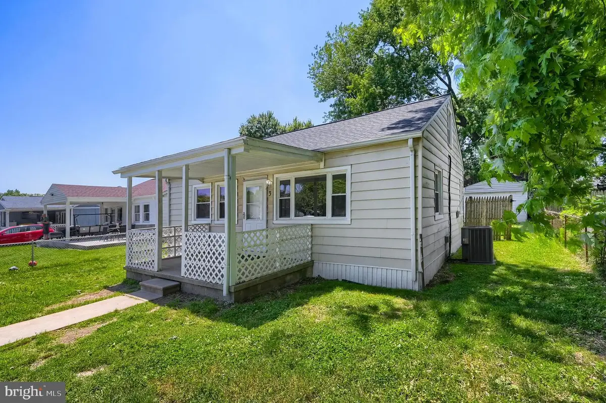 3 Honeycomb Rd, Middle River, MD 21220 - #1