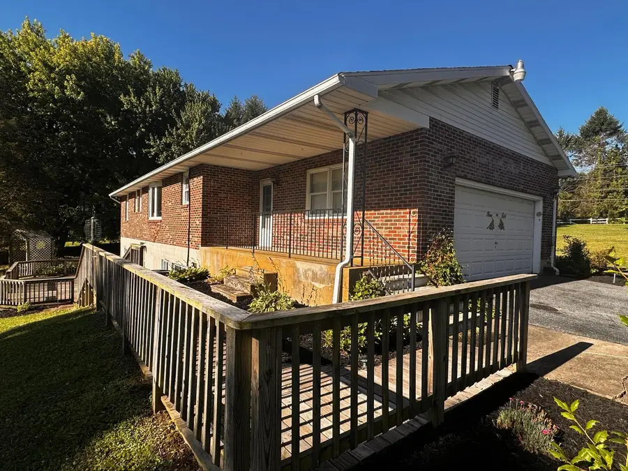 19303 Middletown Rd, Parkton, MD 21120 - #2