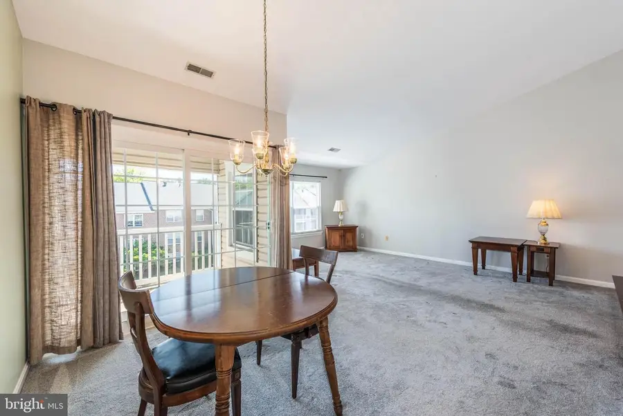 4 Rumford Dr #304, Catonsville, MD 21228 - #3