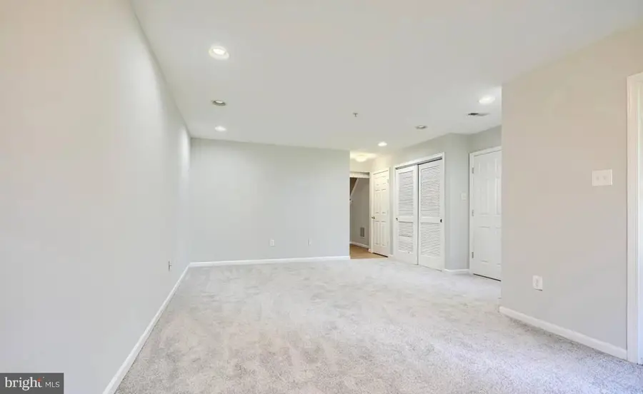 9863 Decatur Rd, Middle River, MD 21220 - #3