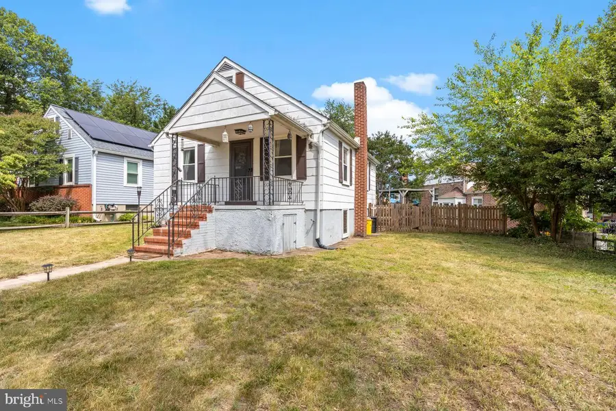 5233 Dewitt Rd, Arbutus, MD 21227 - #2