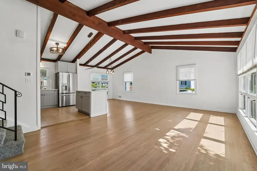 7610 Knollwood Rd, Towson, MD 21286 - #2