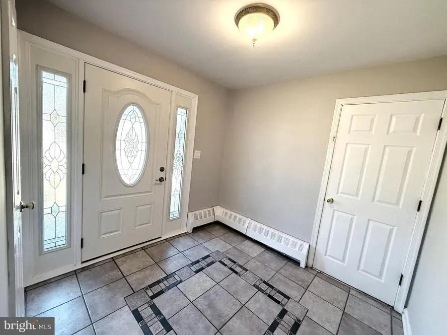 5720 Oakland Rd, Baltimore, MD 21227 - #2