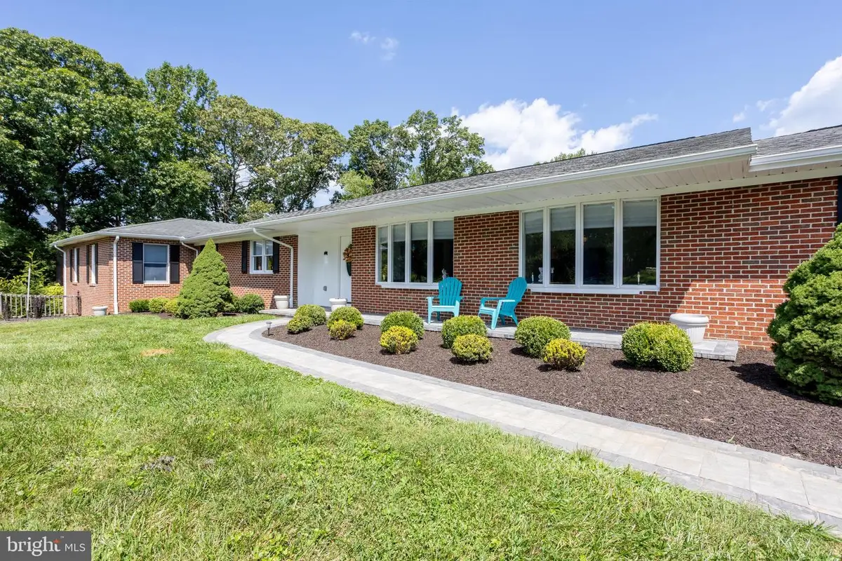 13829 Manor Glen Rd, Baldwin, MD 21013 - #1