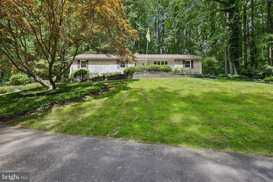 11124 Old Carriage Rd, Glen Arm, MD 21057 - #2