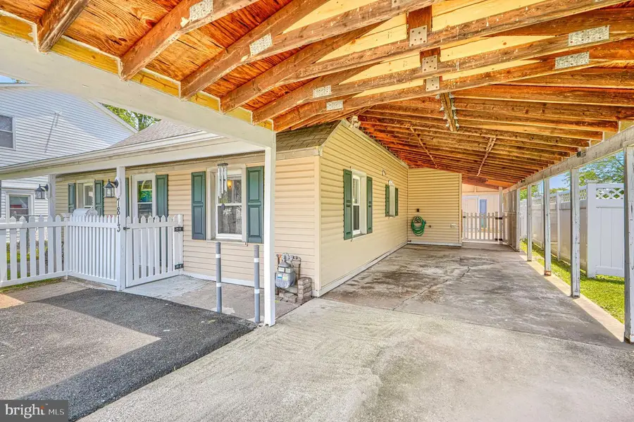 7813 Fairgreen Rd, Baltimore, MD 21222 - #3