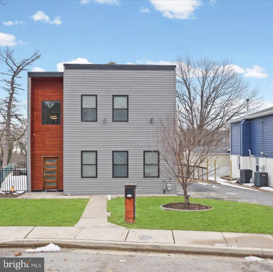 3145 Baybriar Rd, Dundalk, MD 21222 - #1