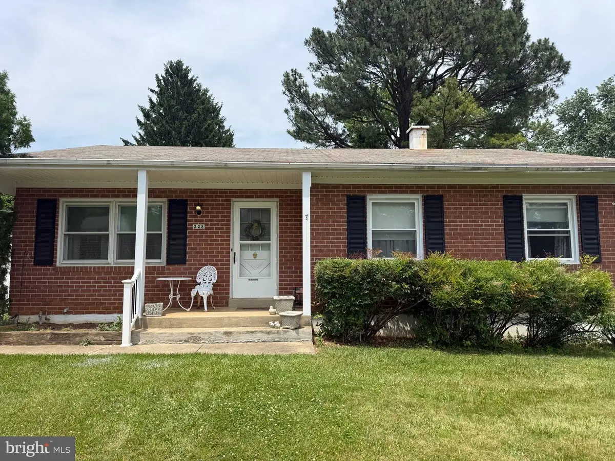 228 Northway Rd, Reisterstown, MD 21136 - #1