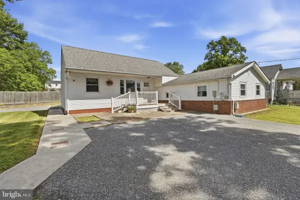 2411 Poplar Rd, BALTIMORE, MD 21221