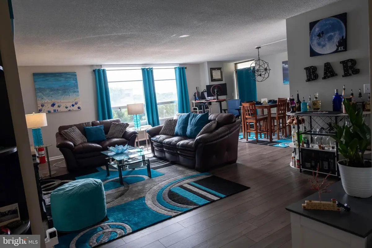 205 E Joppa Rd #405, Towson, MD 21286 - #1