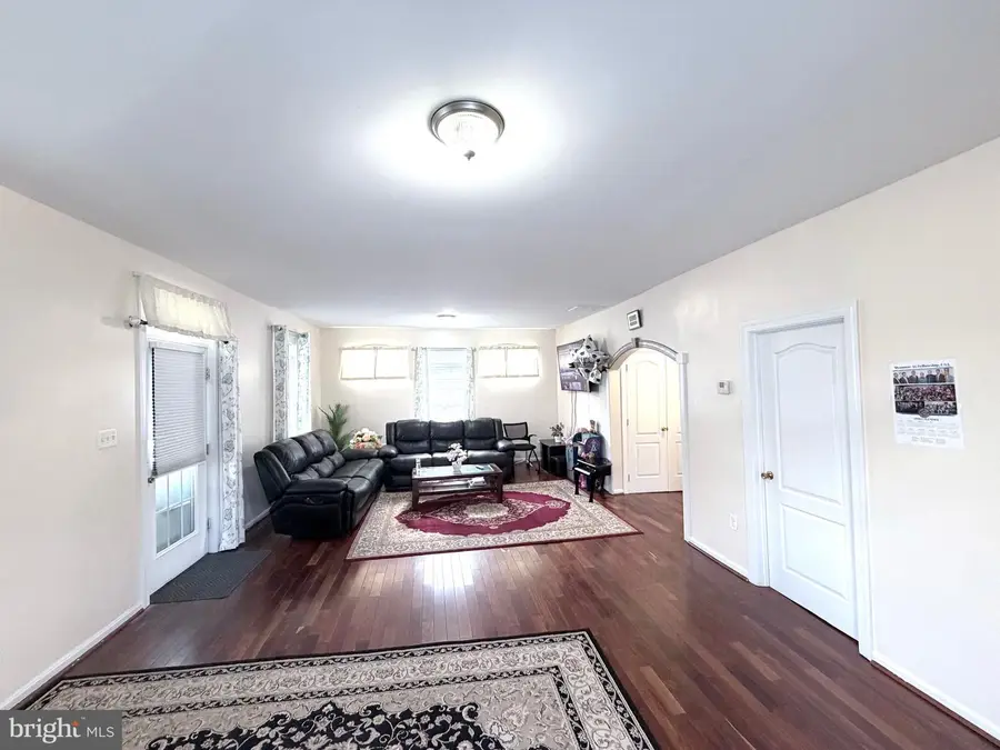 4050 Wilkens, Baltimore, MD 21229 - #3
