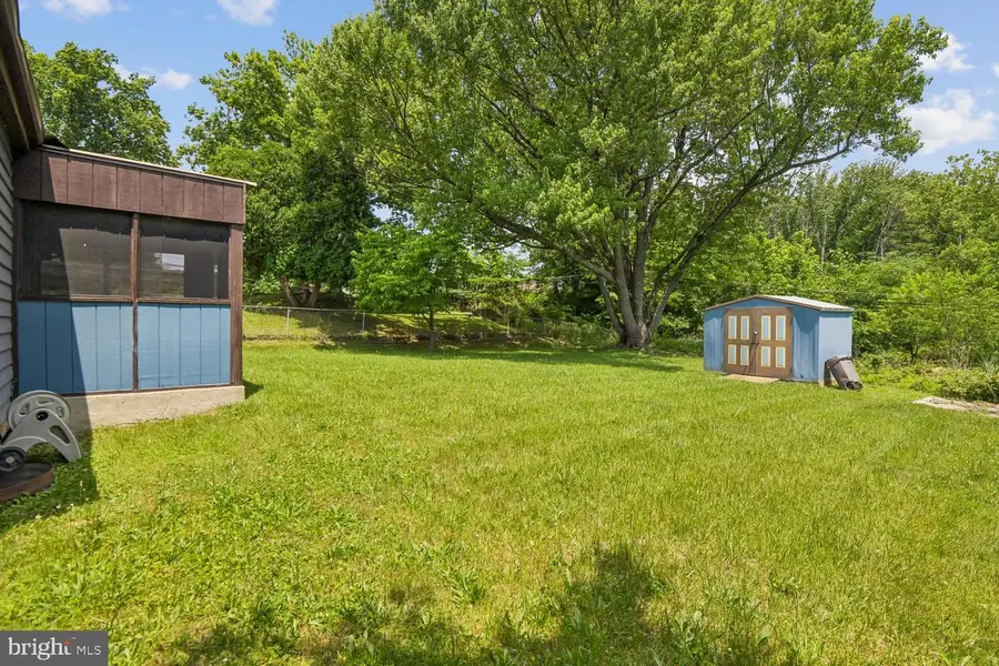 6822 Fox Meadow Rd, Baltimore, MD 21207 - #3