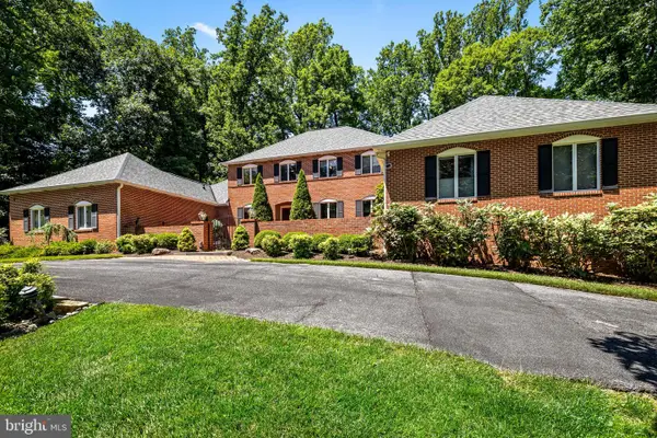 4 Brickford Ln, BALTIMORE, MD 21208