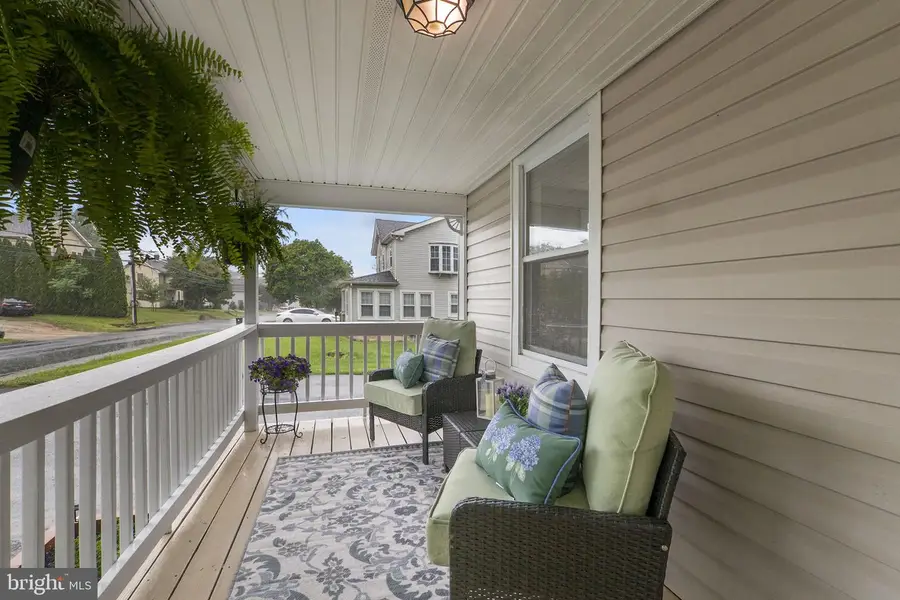 33 Bond Ave, Reisterstown, MD 21136 - #2