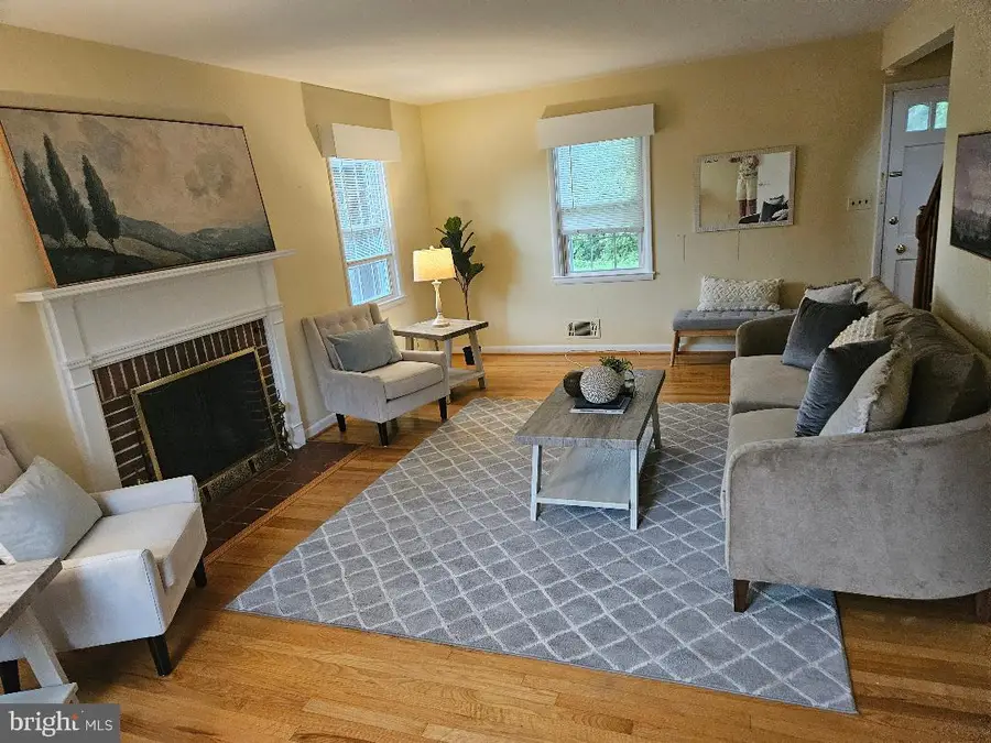 8423 Thornton Rd, Lutherville Timonium, MD 21093 - #3