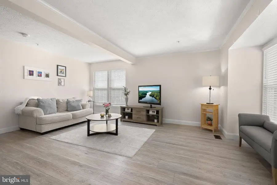 9831 Bayline Cir, Owings Mills, MD 21117 - #2