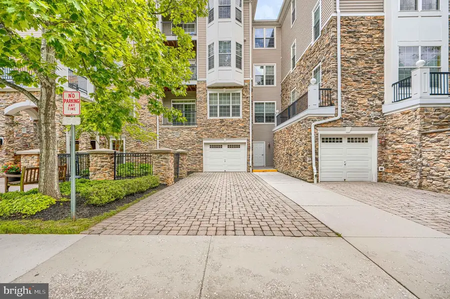 7201 Travertine Dr #104, Baltimore, MD 21209 - #3