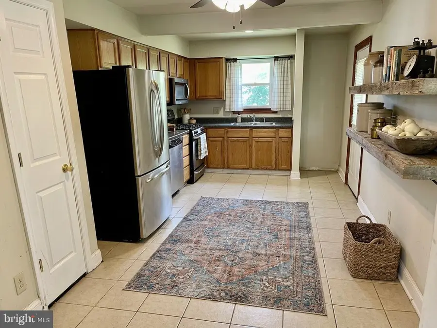 10 Avenal Rd, Baltimore, MD 21221 - #3