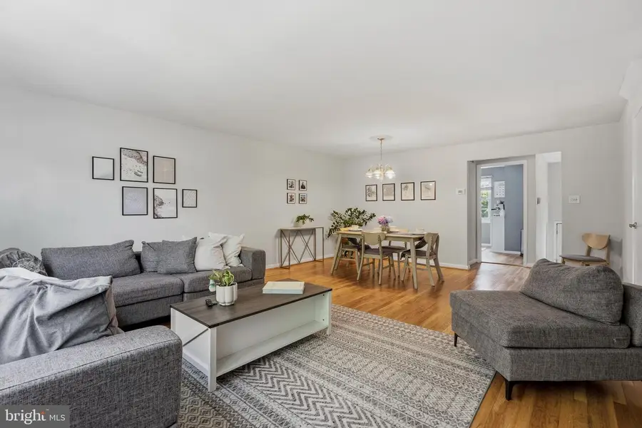 21 Theo Ln #21, Towson, MD 21204 - #3