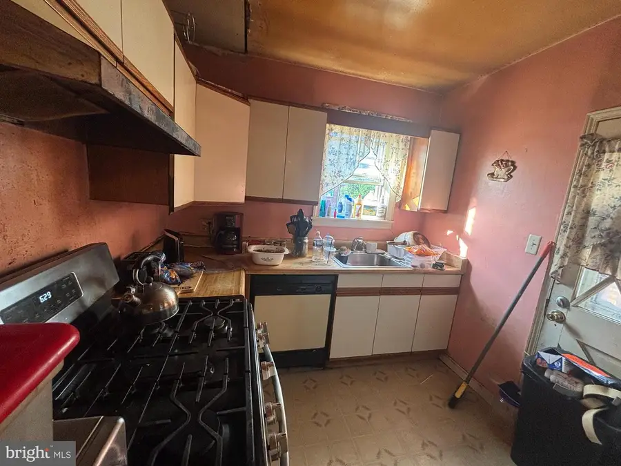 7766 Gough St, Baltimore, MD 21224 - #3