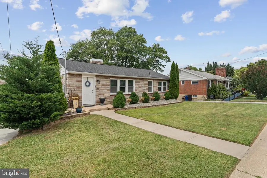2307 Harford Hills Rd, Parkville, MD 21234 - #2